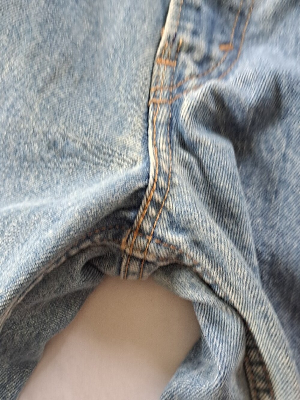 ​VTG Levi’s 550 Relaxed Fit Tapered Leg Jeans Light Stonewash 33x34 (Fits 32x32) - Picture 5 of 13